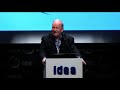 En IDEA, Daniel Sabsay desafió a Cristina Kirchner: "Que muestre el título de abogada"