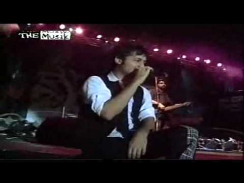 Atif Aslam - Kuch is Tarah Live HD