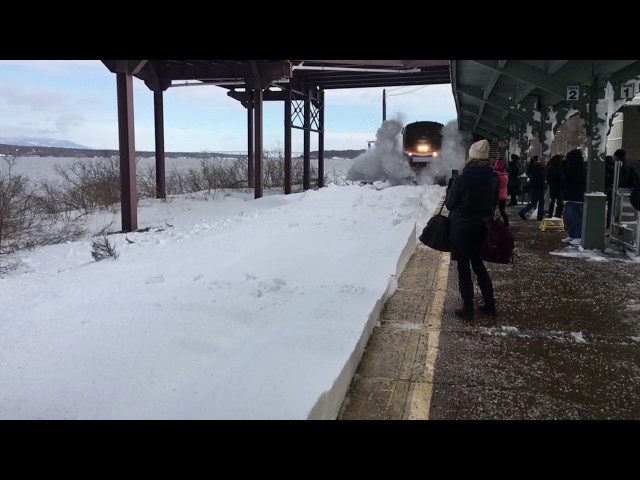 The Footage Of This Train Colliding With Heaps Of Snow Is Surprisingly Poetic - Video