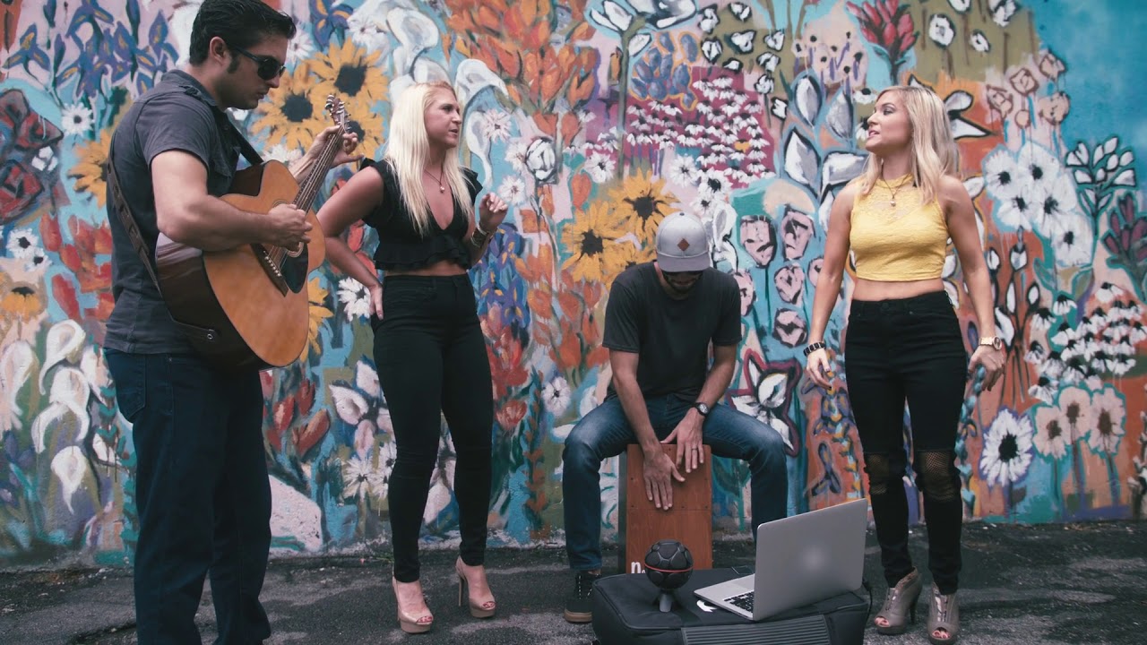 Separate Charm Band Zylia Commercial