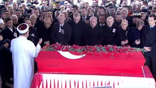 Deniz Baykal Son Yolculuğa Uğurlandı