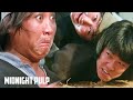 Sammo Hung teaches young Yuen Biao a lesson | Knockabout (1979)