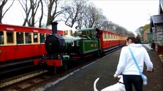 Видео Steam trains passing at Castletown от achpRu, Каслтаун, Остров Мэн