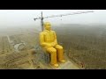 Lebontják az arany Mao-szobrot