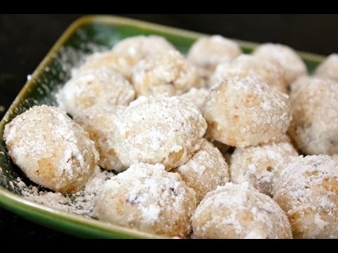 Christmas Snowball Cookies Holiday and Christmas Cookie Recipes