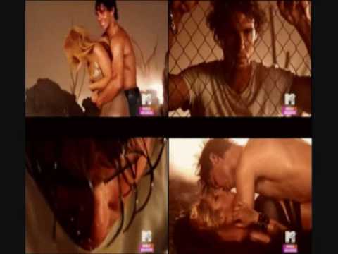 Rafa and Shakira kiss Rafa and Shakira kiss