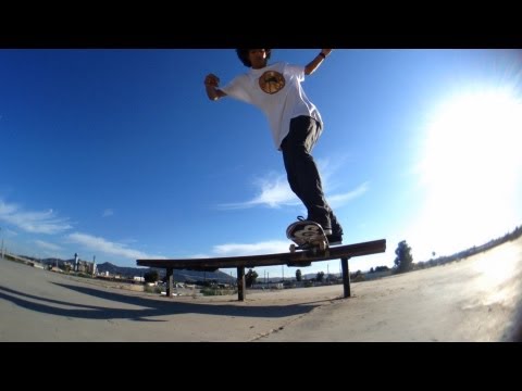 Mophie Outride Nick Tucker Skateboarding Clips iPhone 4s