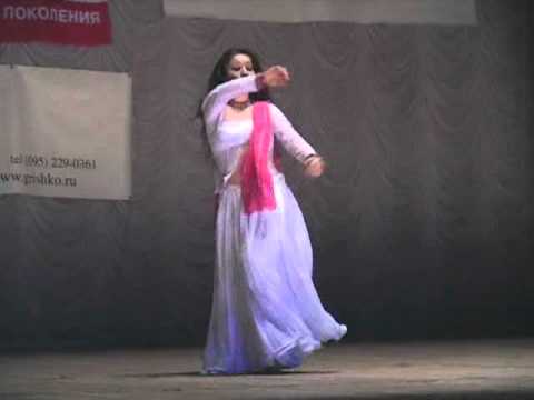 Chamma chamma bollywood indian dance Amina Garayeva