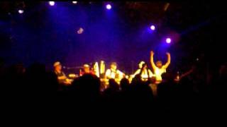 Watch Elakelaiset Ryhtivaliohumppa video