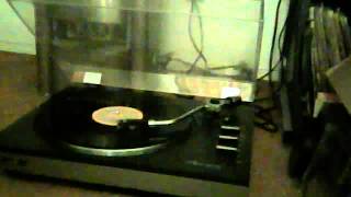 Watch Bill Withers Green Grass video