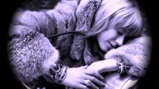 Watch Marianne Faithfull Boulevard Of Broken Dreams video