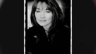 Watch Lari White Just Thinking video