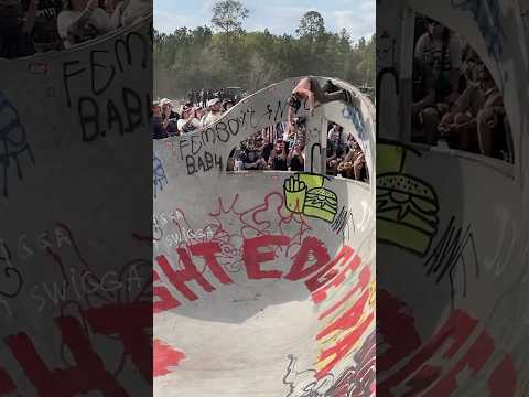 HE WENT FULL NUTCASE ON ‘EM #SWAMPFEST #FLORIDA
