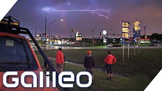 Urlaub mit Tornado Chasern - Die Jagd nach dem perfekten Foto | Galileo | ProSieben