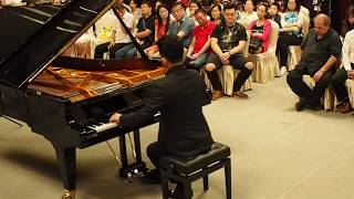 Beethoven Sonata No. 30 Op. 109 Played By William Wei