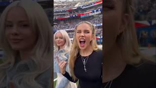 Elsa Jean With Seattle Seahawks In Sofi Stadium Ca
