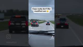 Cop Pulls Over Huracan For No Reasonn