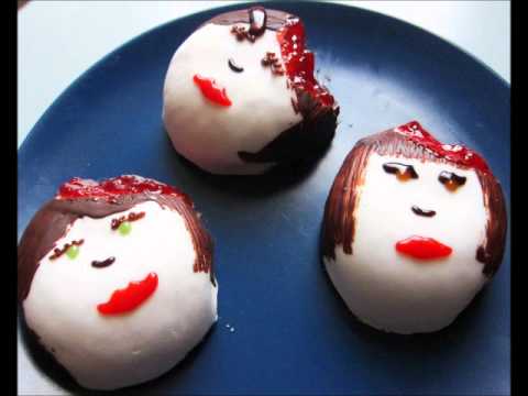 At The Dolls' Tea Party Video
