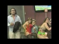 el dr. Max Rulo las desviste a todas
