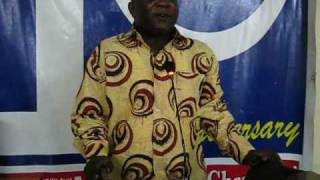 Amos Makala Atembelea Global Publishers