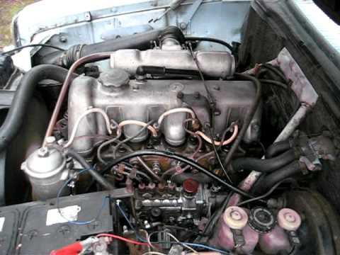 MercedesBenz 220D W115 OM615912 starts up after full restoration