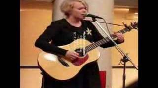 Watch Ane Brun Gillian Played Me A Song video