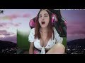 Casi Se Le Sale Un "SENO" A La Youtuber AriGameplays
