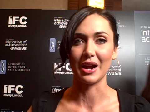 VentureBeat's Dean Takahashi caught up with online maven Jessica Chobot of