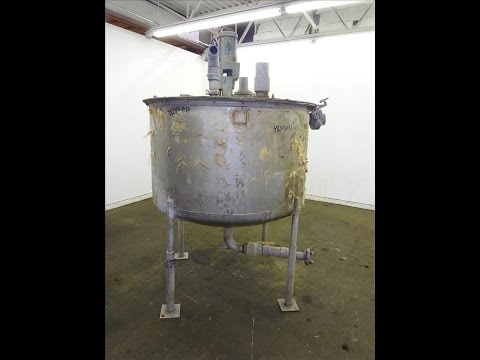 Used- Tri-Canada Mix Tank, 300 Gallon, 304 Stainless Steel - stock # 48243033