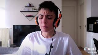 Asli Abla Korku Videosu Izlerse Ne Olur?