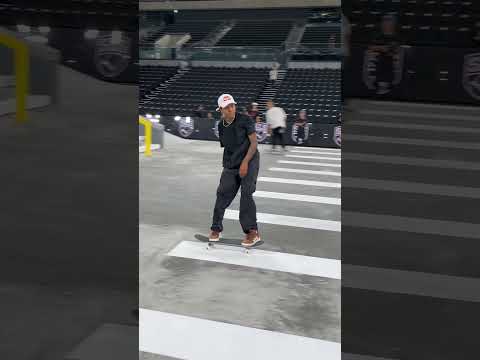 Felipe Gustavo - 2023 SLS Tokyo out ledge 🔨