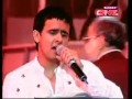 Sonu Nigam Lata Mangeshkar Live   Khamoshiyan Gungunane Lageen