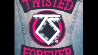 Watch Twisted Sister Kill Or Be Killed video