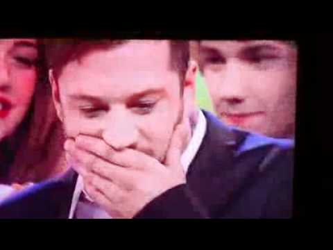 Harry Styles whispers to Matt Cardle Think how much pussy you're gonna get