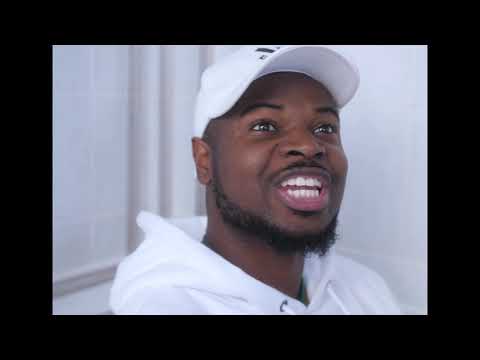 T'ES MOCHE - JUNIOR TV ( CLIP OFFICIEL )