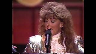 Watch Judds Let Me Tell You About Love video
