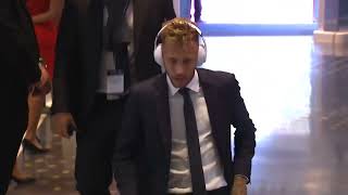 Neymar In Suit Rare 4K Clip