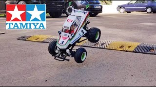 Tamiya Comical Grhopper Slow Motion Stunts 58662