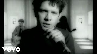 Watch Indochine Kissing My Song video