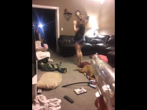 Girl gets shot with airsoft gun - YouTube