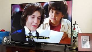Dunston Checks In 1996 Film Kyle Shows Robert Grant The Photo Of Lord Rutledge With Samson & Dunston