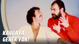 Çin Şampiyonu Muttalip Ringde - Aptal Şampiyon