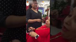 Funny lady in beauty parlour | Gutter comedy