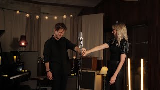 Debbie Gibson & Joey Mcintyre - Lost In Your Eyes, The Duet (Official Music Video)