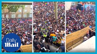 Notting Hill Carnival Chaos Crowd On Brink Of Crush As Thousands Pack Into Street