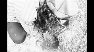 Watch Tom Waits The Ocean Doesnt Want Me video
