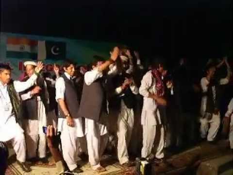 hai jazba janoon to himat na haar