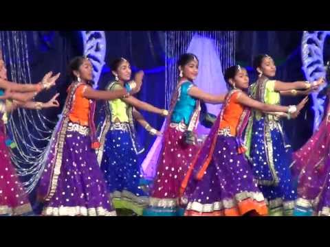 Poorvi Dinesh - Bollywood Fusion Dance Group