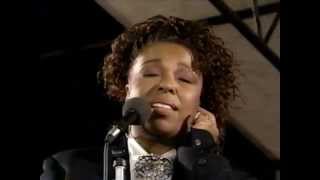 Watch Roberta Flack Prelude To A Kiss video