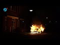 Auto in brand aan Lijsterbes in Heiloo